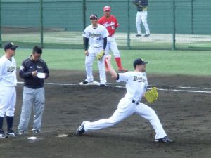 Alex Maestri Pitcher Japan Buffaloes 2014 (240)