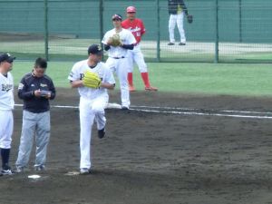 Alex Maestri Pitcher Japan Buffaloes 2014 (246)