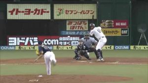 Alex Maestri Pitcher Japan Buffaloes 2014 (285)